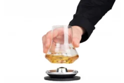 Set de dégustation whisky Peugeot Les Impitoyables verre 29cl + socle rafraîchissant