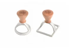 Set de 2 emporte pièces à raviolis Marcato motifs ronds et carrés