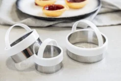 Set de 3 emporte-pièces ronds KitchenCraft en inox avec poignées