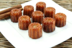 Set de 3 moules à cannelés bordelais en cuivre 5,5 cm