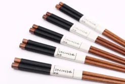Set de 5 paires de baguettes chinoises Kutoyama en bois 23cm