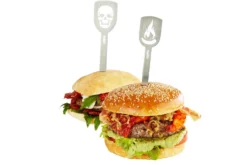 Set de 2 pics à burgers Gefu Torro motif tête de mort et flamme