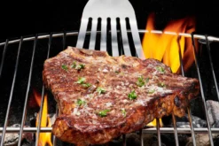 Spatule ajourée flexible OXO 37cm spéciale barbecue