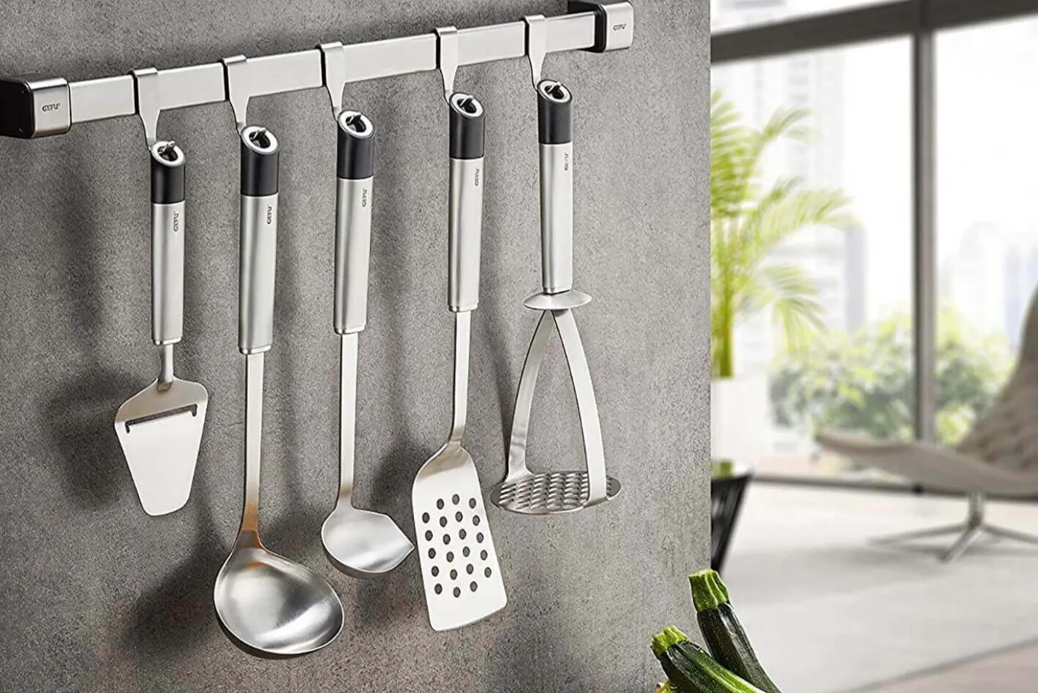Spatule ajourée Gefu Primeline acier inox et silicone