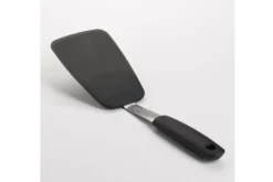Spatule large flexible OXO en silicone