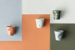 Tasse Revol Espresso Froissé 8cl en porcelaine Terre de Sienne
