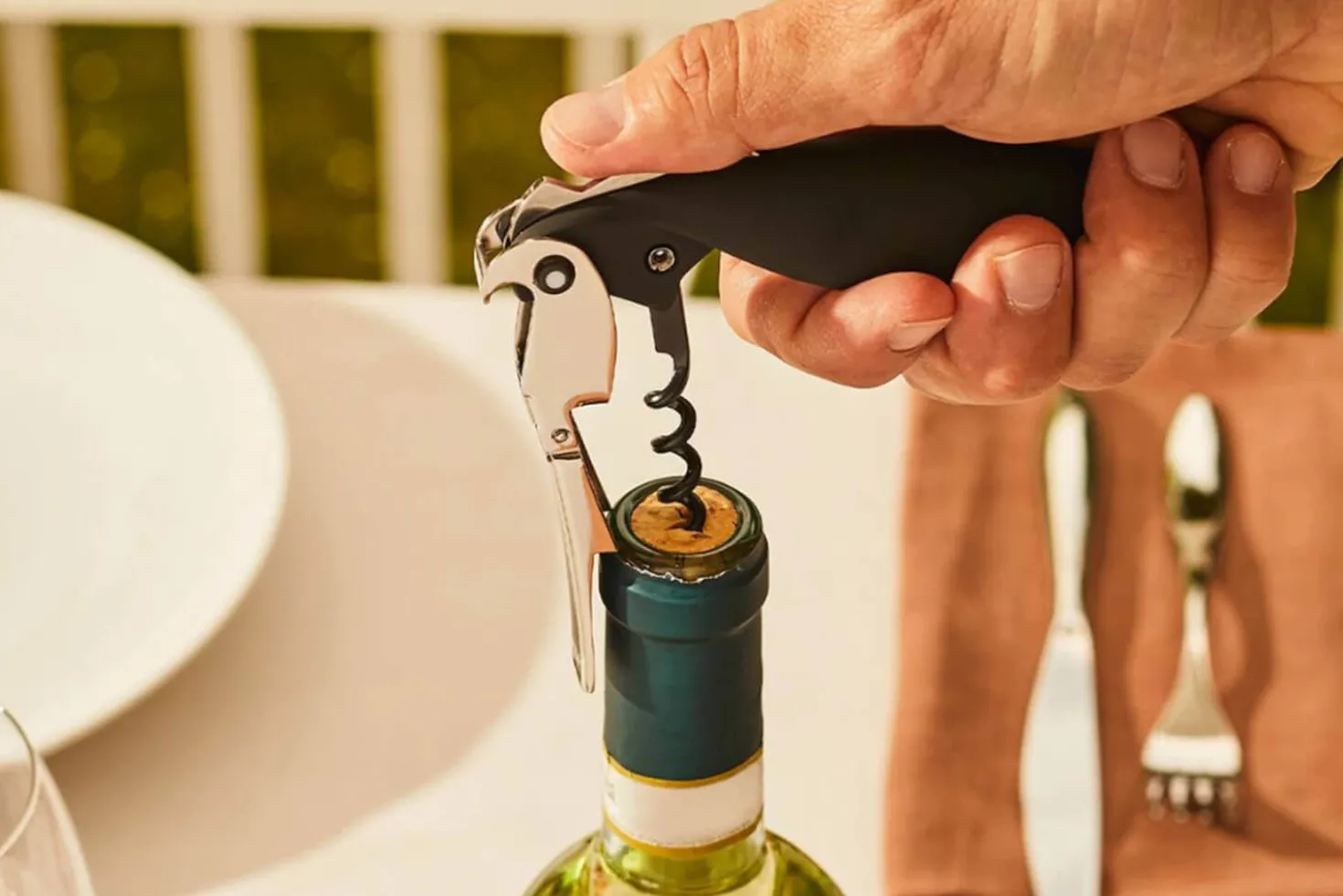 Tire-bouchon sommelier Alessi Parrot design par Alessandro Mendini