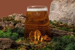 Verre à spiritueux long Alaskan Maker Topographic Mont Everest en verre critsallin