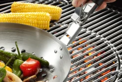Wok pour légumes Gefu en acier inox avec poignée amovible en nylon diamètre 28cm